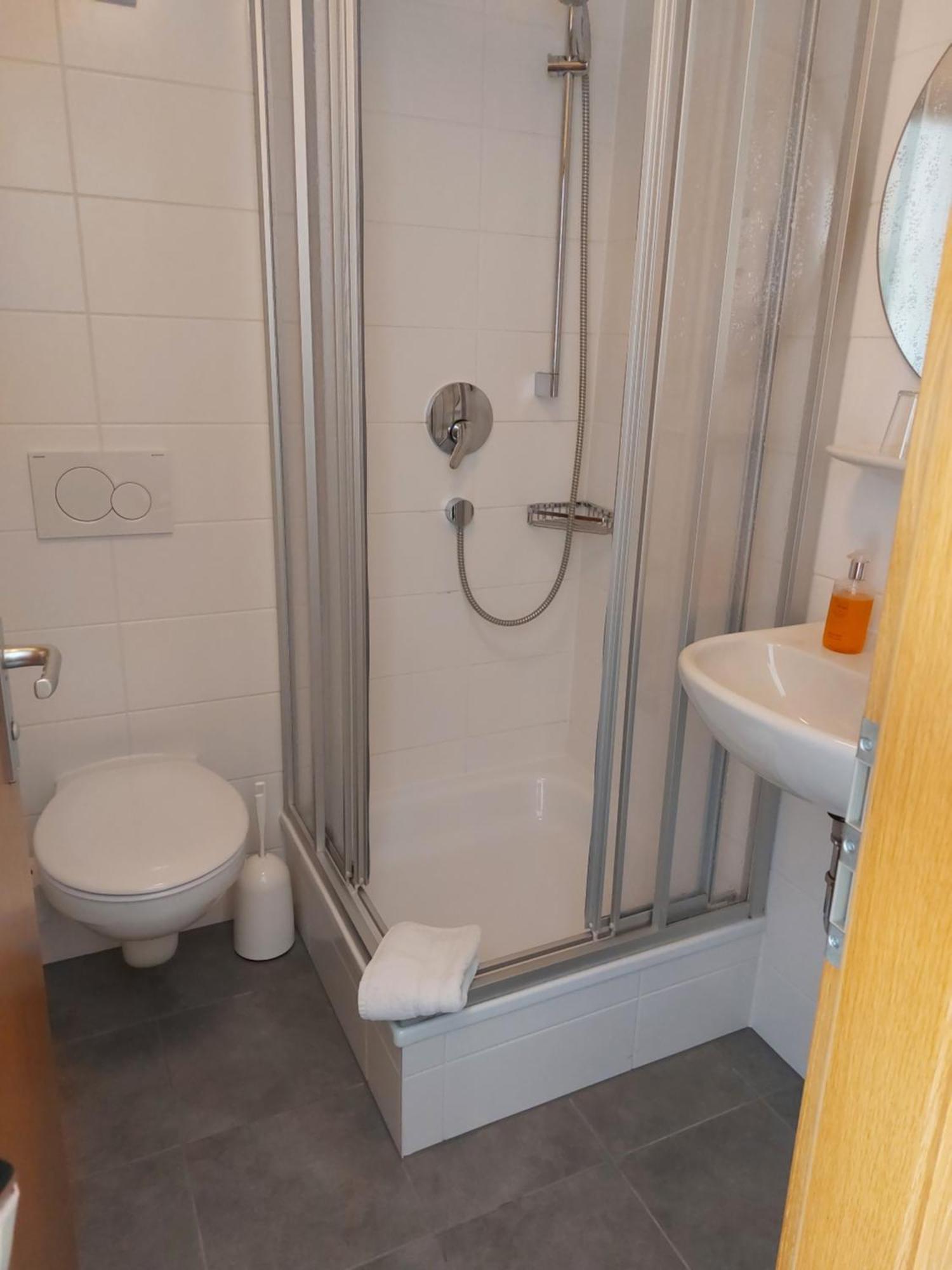 Hotel Zimmermann Filderstadt Eksteriør bilde